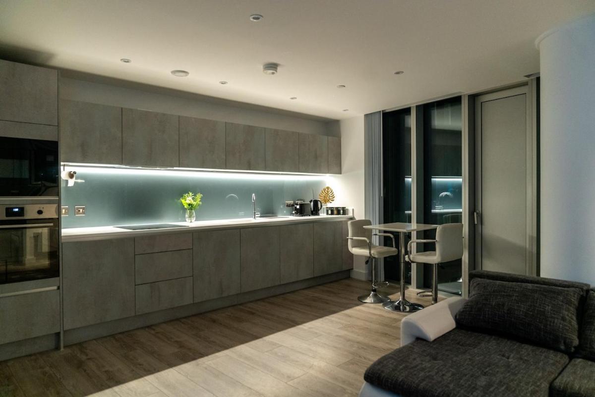 Luxury 2 Bed Penthouse With Stunning Views In Manchester City Centre Eksteriør bilde